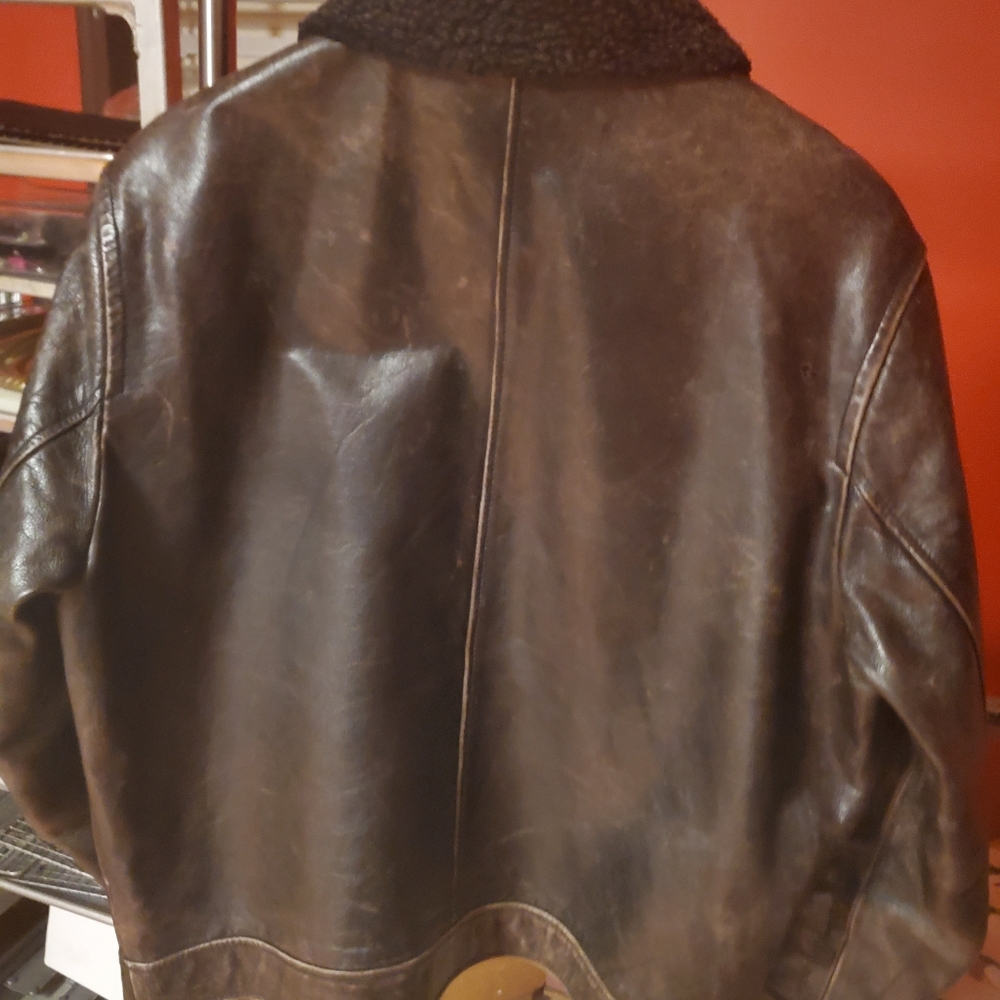 Jacket - Picture 3 of 4